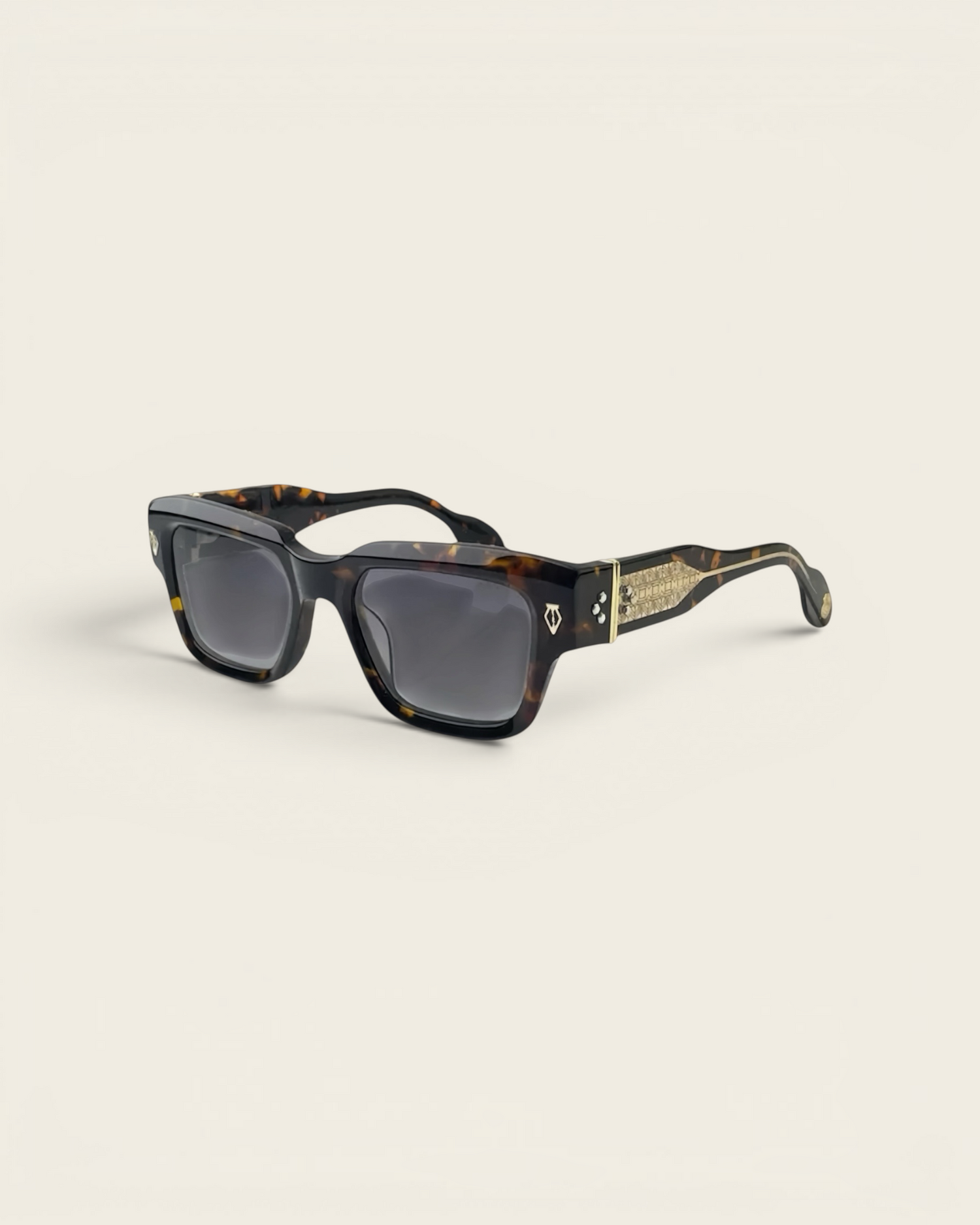 Mediterranean-Inspired Sunglasses